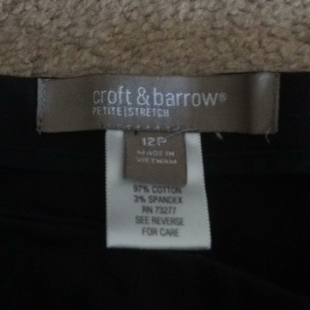 Capris - Picture 2 of 6